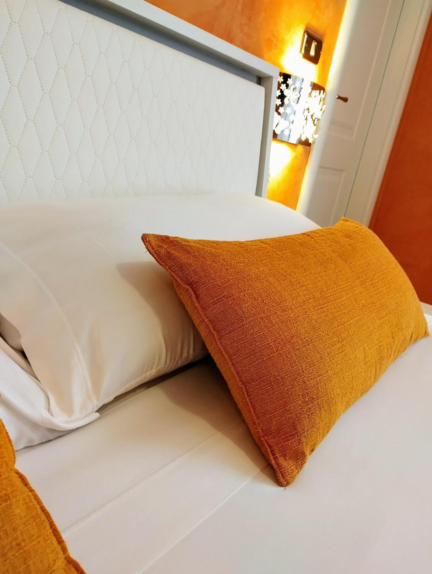 Suleima B&B Messina Centro Luaran gambar