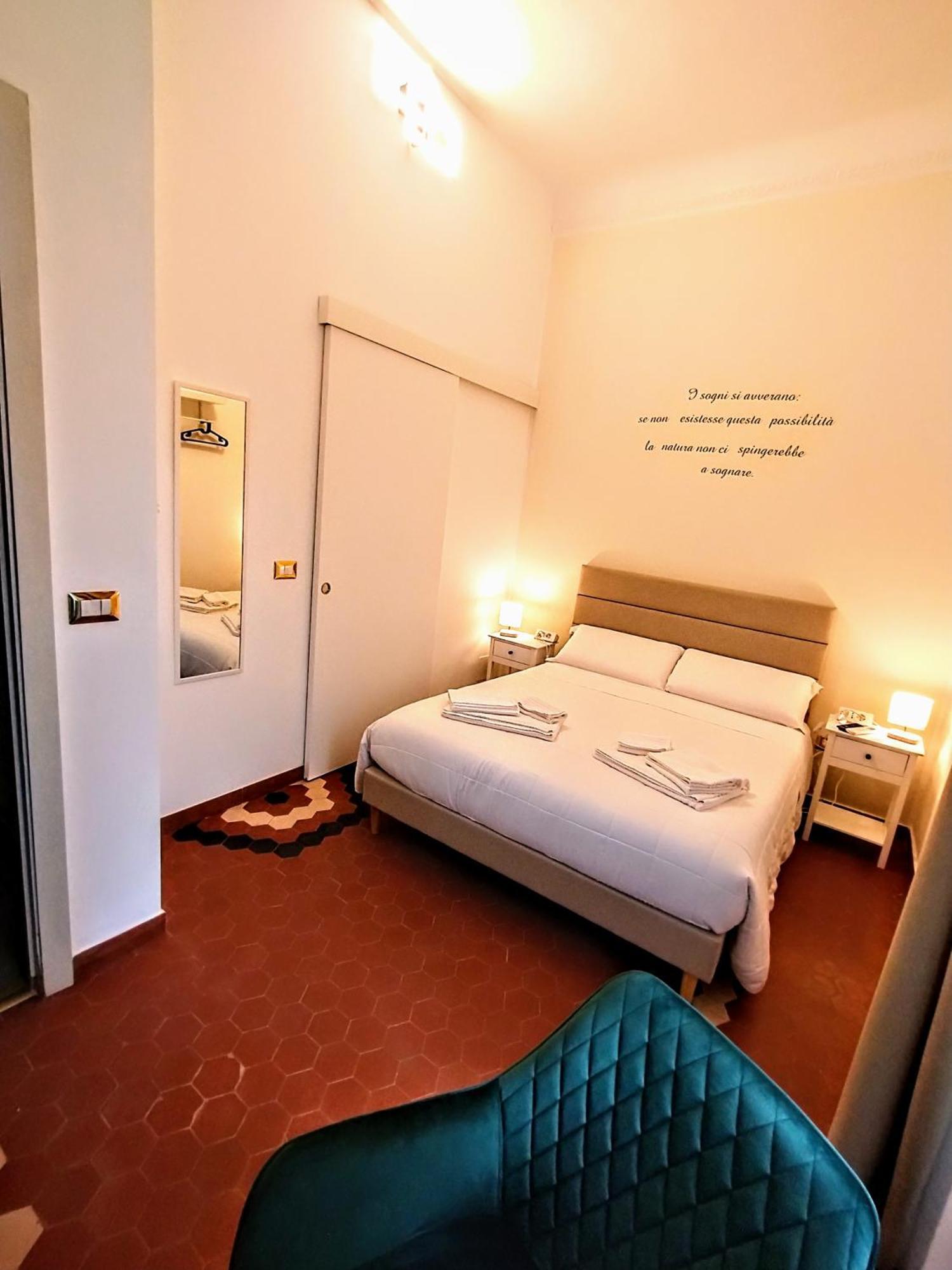 Suleima B&B Messina Centro Luaran gambar