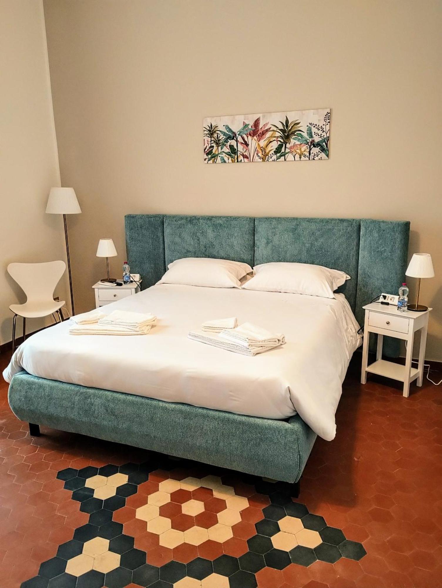 Suleima B&B Messina Centro Luaran gambar