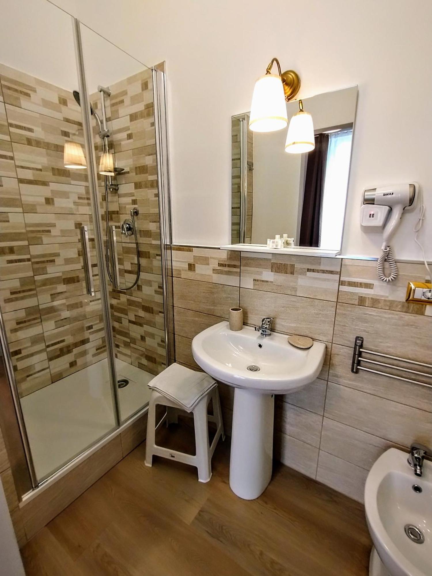 Suleima B&B Messina Centro Luaran gambar