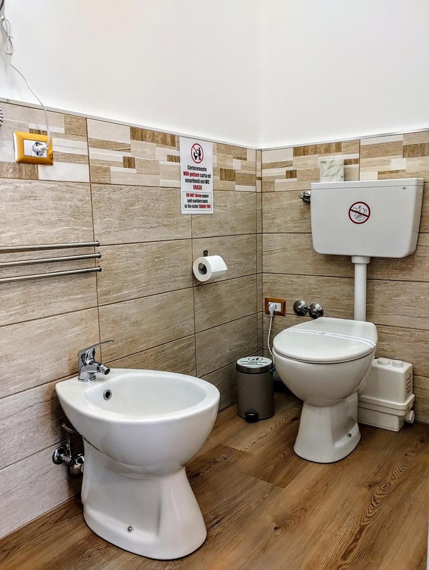 Suleima B&B Messina Centro Luaran gambar